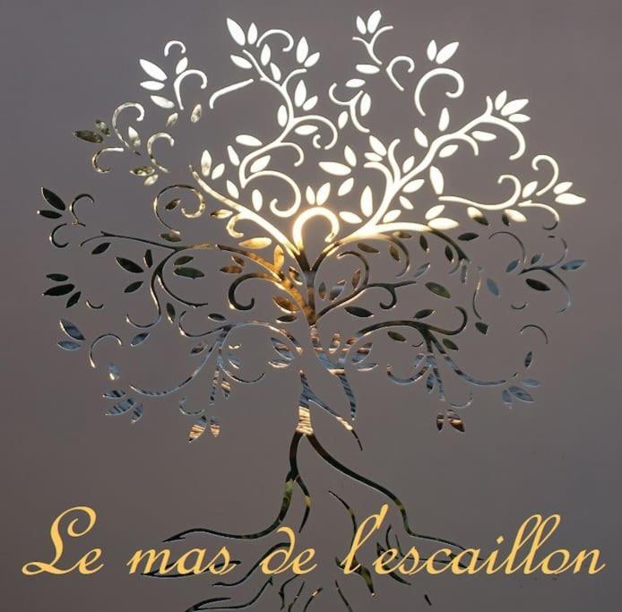 Le Mas De L'Escaillon Saint-Saturnin-les-Apt Exterior photo